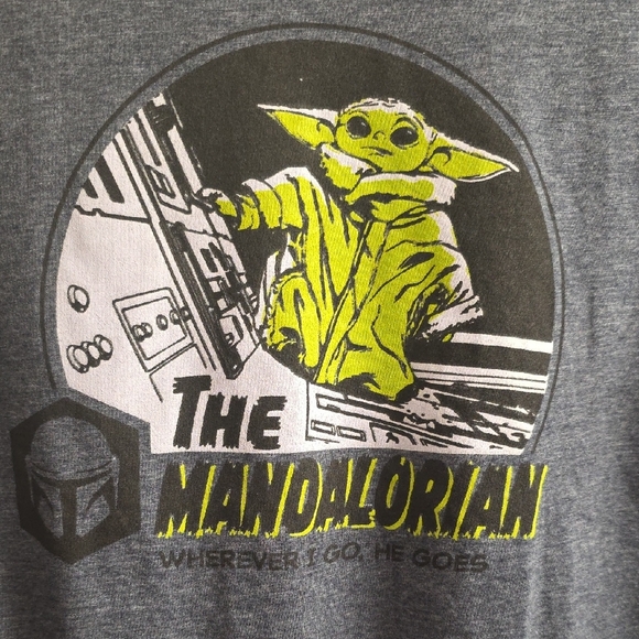 Disney Star Wars T-Shirt The Mandalorian Baby Yoda Grogu Adult Graphic Tee - Picture 3 of 4